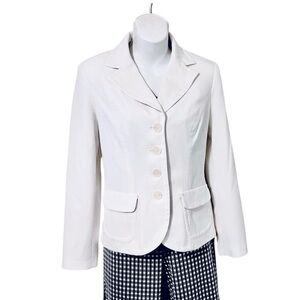 Focus 2000 Woman’s White 4 Button Lined Lightweight Fitted Blazer Jacket 2P